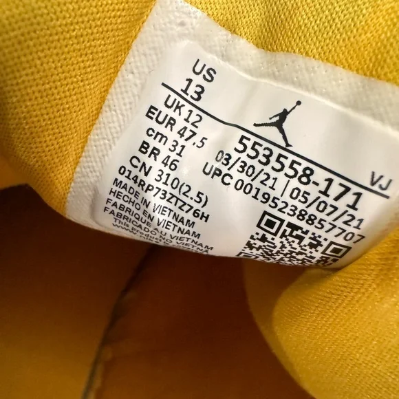 Jordan Sneakers Yellow and White - Picture 7 of 16